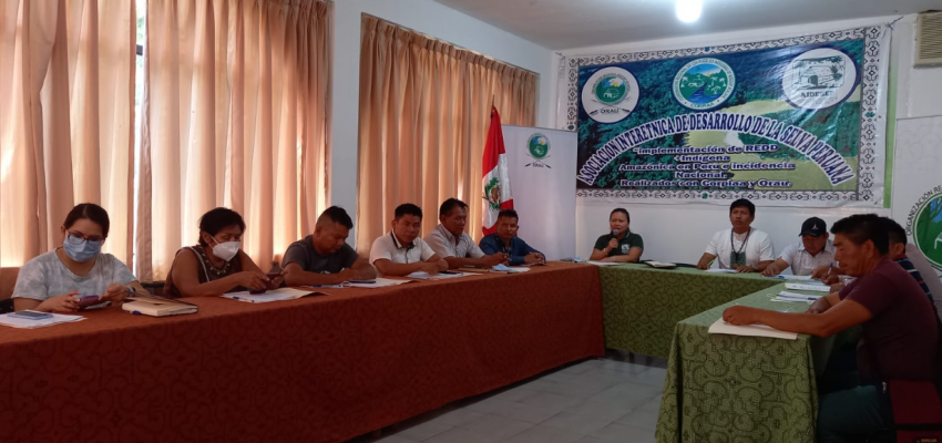 1 2 Pucallpa: avanza el proceso de implementación de REDD+ Indígena Amazónico jurisdiccional