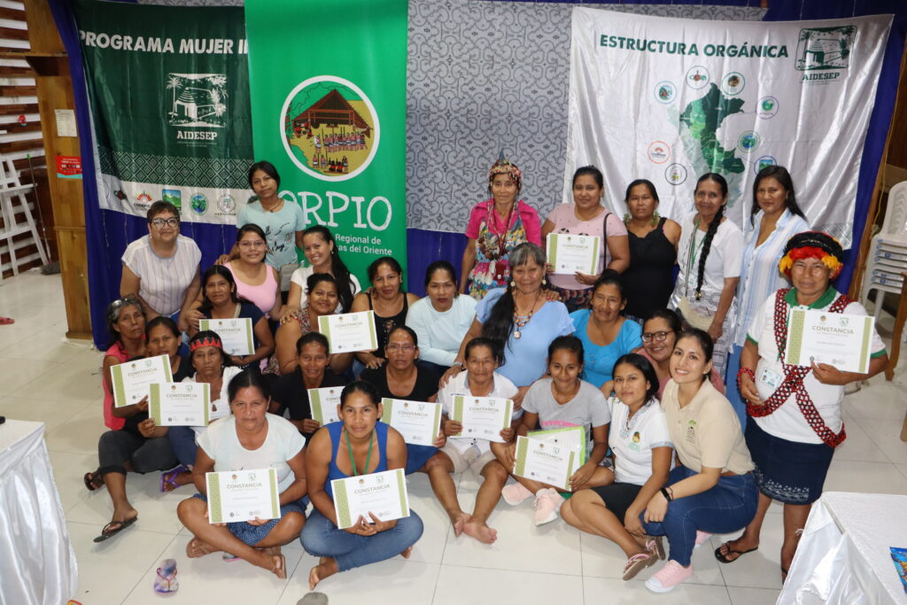 IMG 5181 Iquitos: Fortalecimiento de lideresas indígenas del Programa Mujer ORPIO